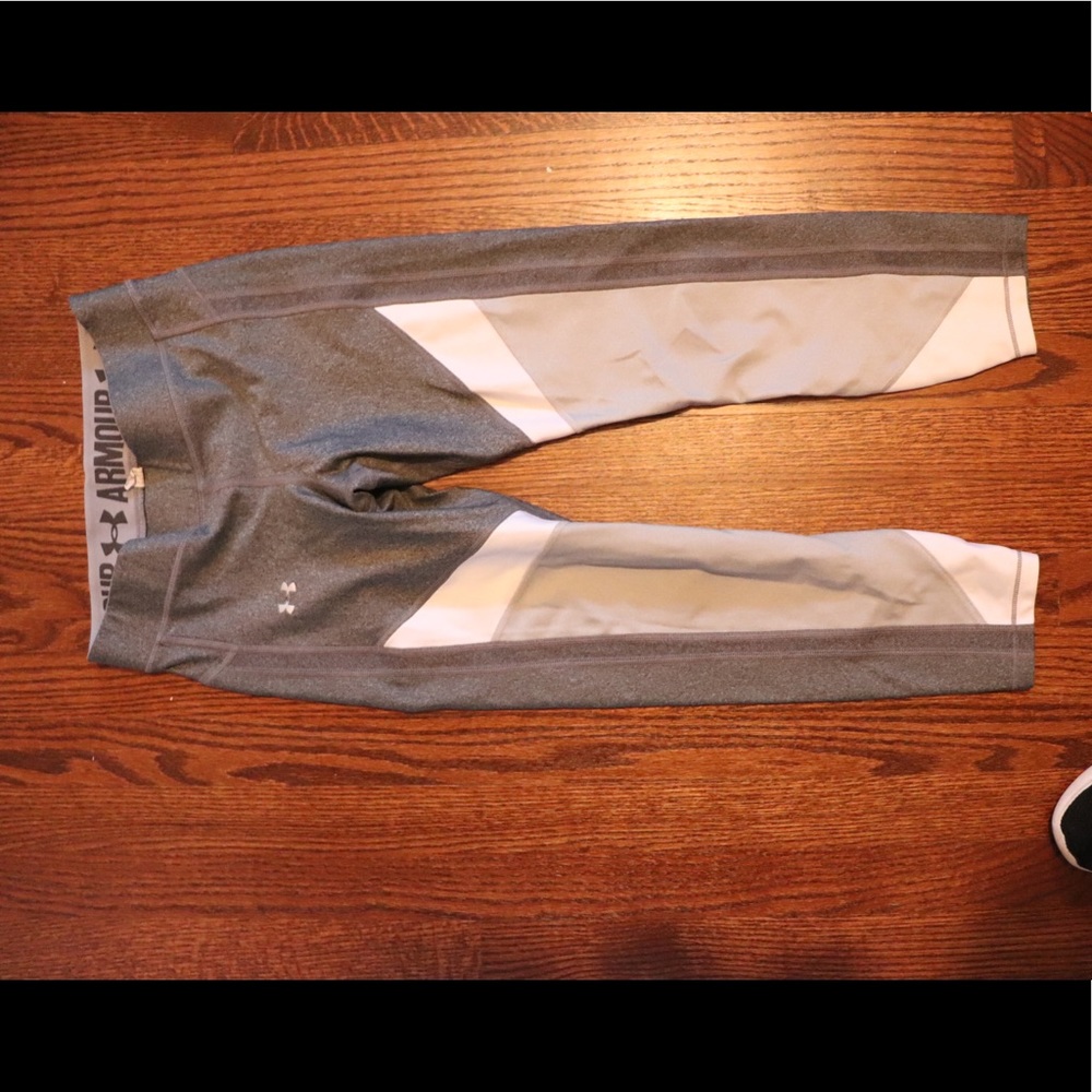 Under Armour Performance Cropped Legging